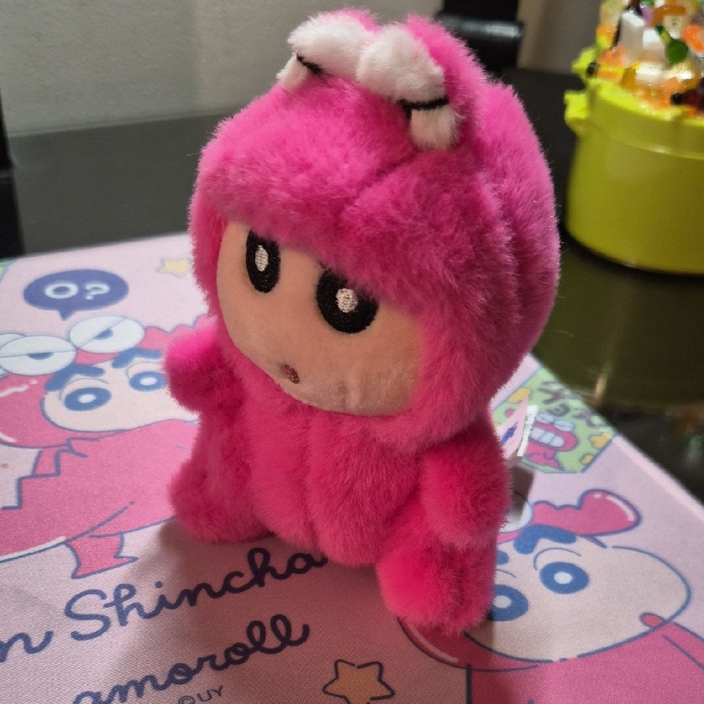 Pink Crayon Shin 2
